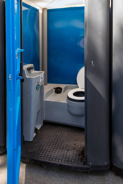 Portable Toilet Options We Offer in Dwight, IL